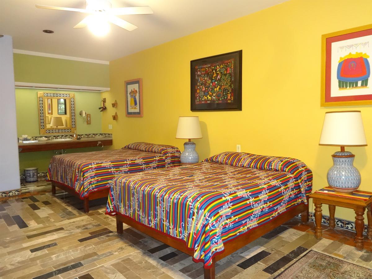 Casa De Las Flores Bed and Breakfast Tlaquepaque Zewnętrze zdjęcie