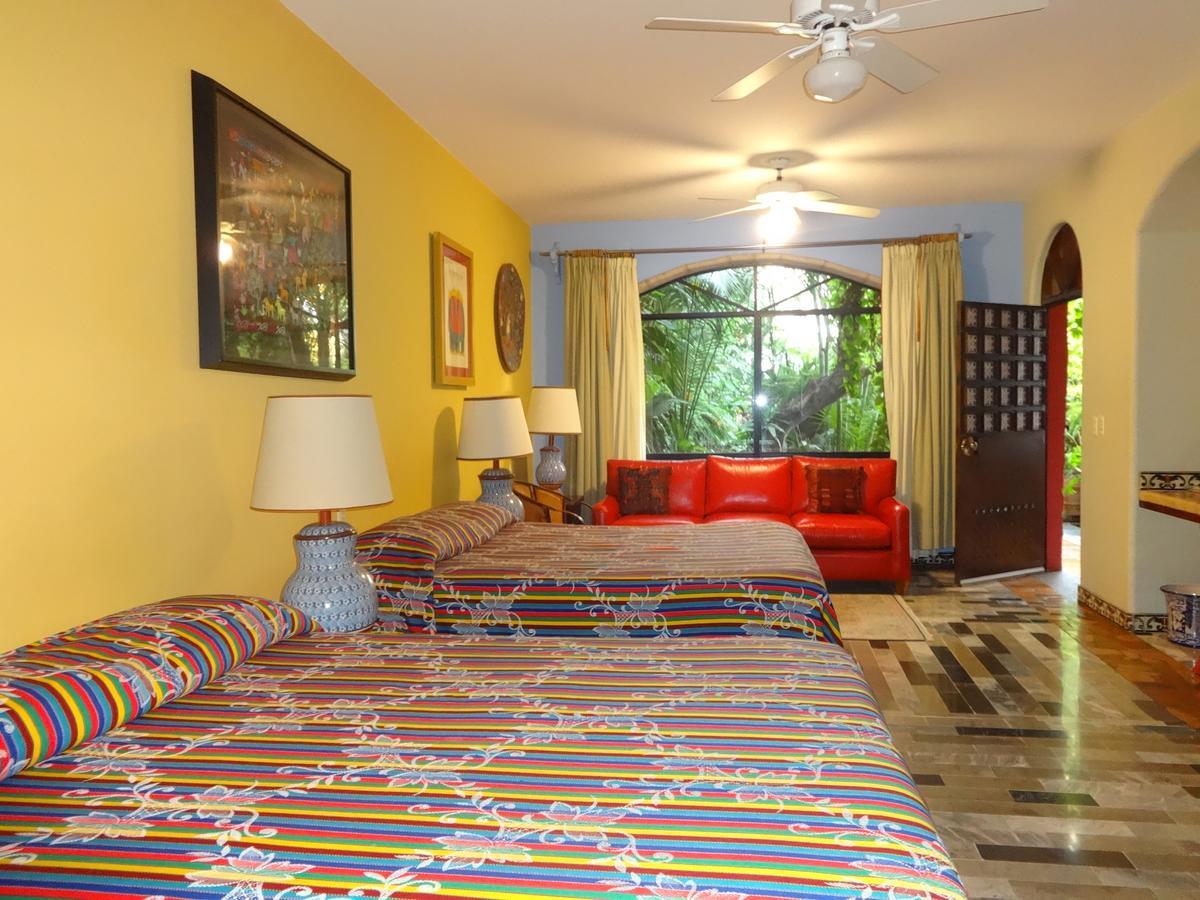 Casa De Las Flores Bed and Breakfast Tlaquepaque Zewnętrze zdjęcie