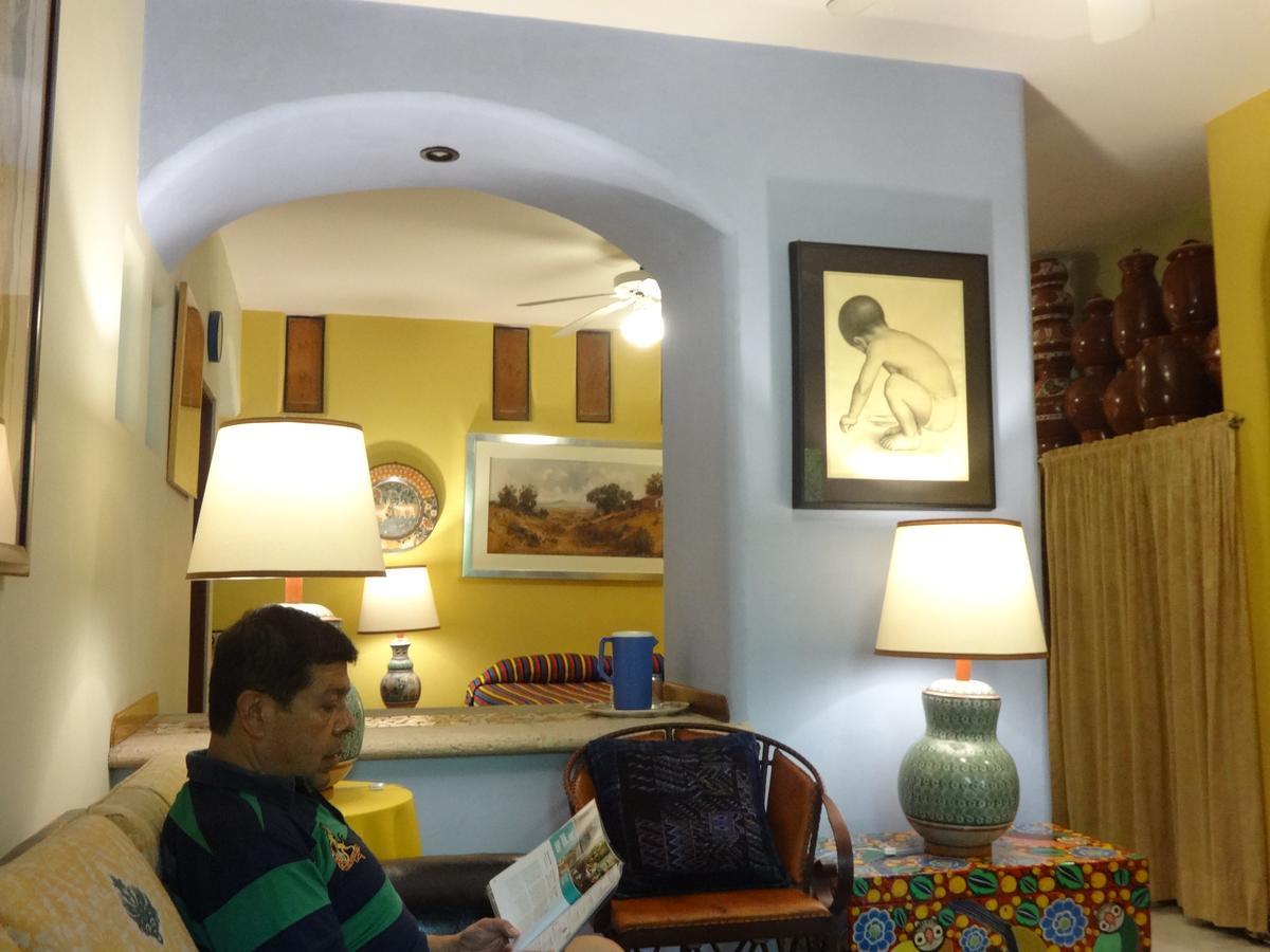 Casa De Las Flores Bed and Breakfast Tlaquepaque Zewnętrze zdjęcie