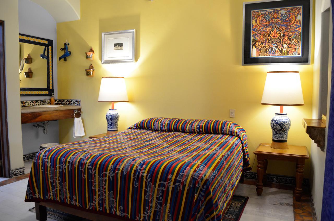 Casa De Las Flores Bed and Breakfast Tlaquepaque Zewnętrze zdjęcie
