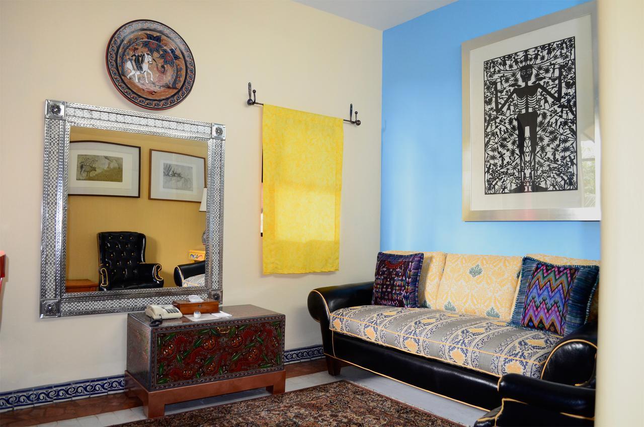 Casa De Las Flores Bed and Breakfast Tlaquepaque Zewnętrze zdjęcie