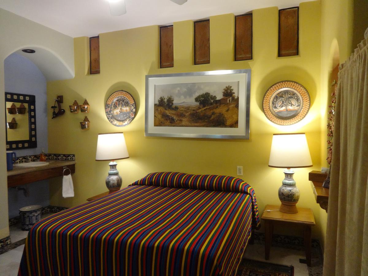 Casa De Las Flores Bed and Breakfast Tlaquepaque Zewnętrze zdjęcie
